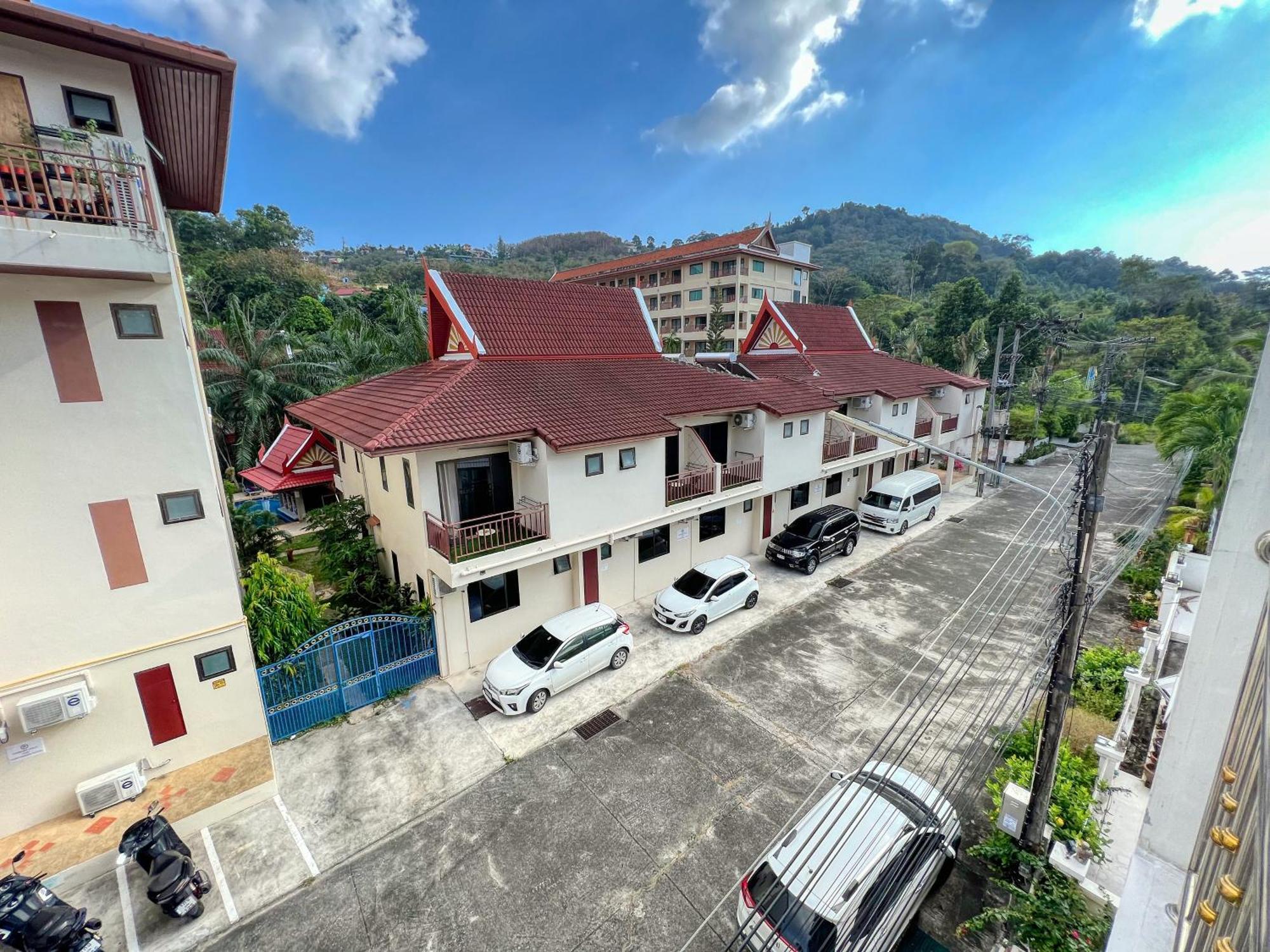 Khách sạn Sr Sea View 3*