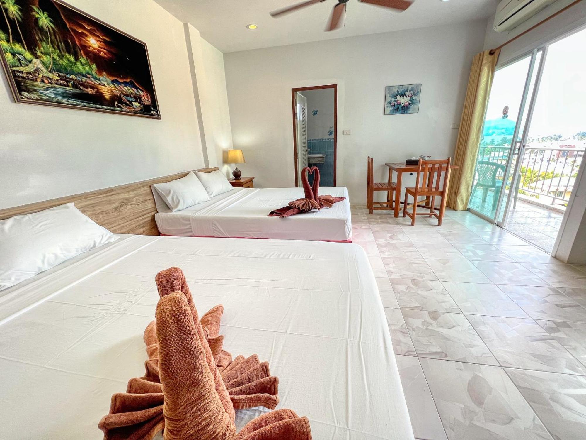 Sr Sea View Khách sạn Patong
