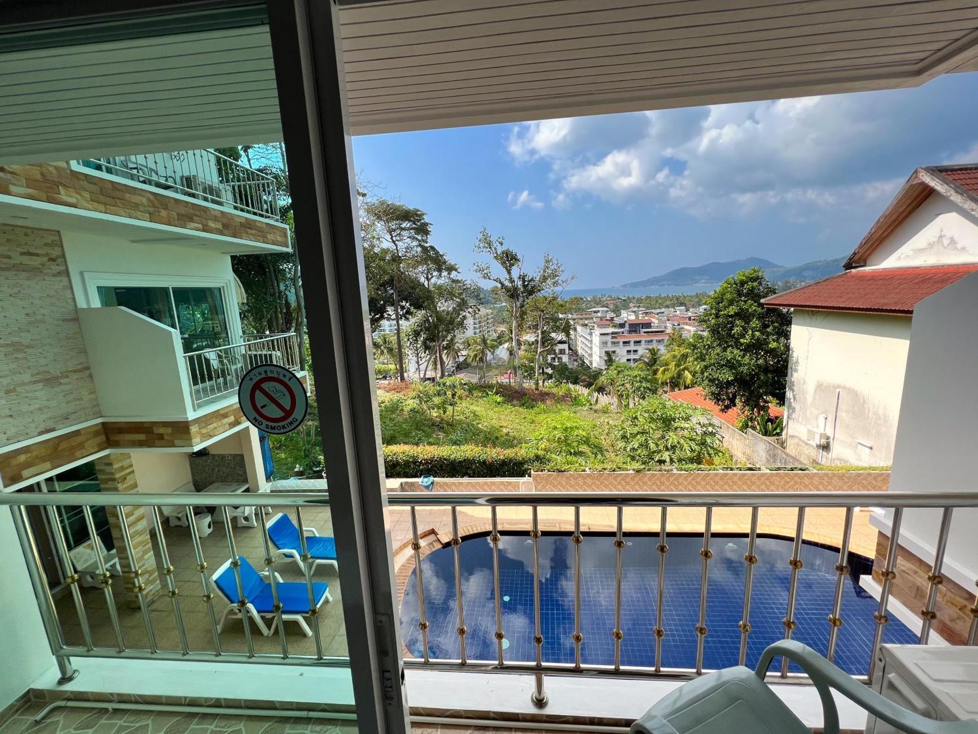 Khách sạn Sr Sea View 3*